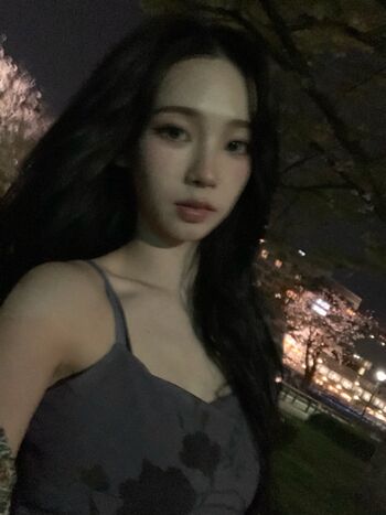 Katarinabluu  page leaked private photo uncensored HD quality