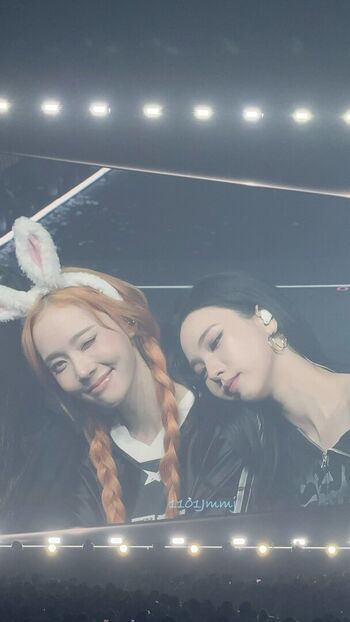 Katarinabluu  page leaked private photo uncensored HD quality