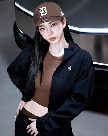 Katarinabluu  page leaked private photo uncensored HD quality