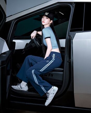 Katarinabluu leaked private photo uncensored HD quality