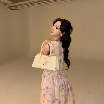 Katarinabluu leaked private photo uncensored HD quality