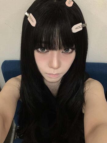 Katarinabluu  page leaked private photo uncensored HD quality