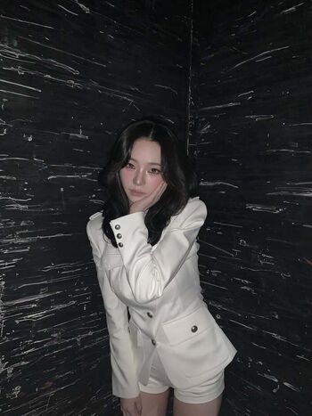 Katarinabluu  page leaked private photo uncensored HD quality