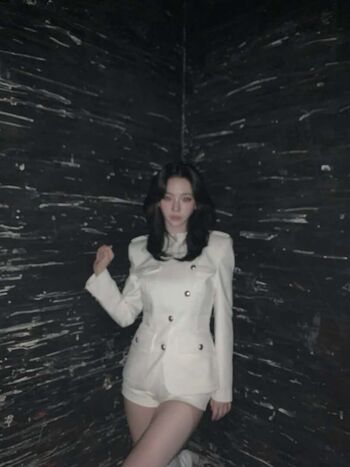 Katarinabluu  page leaked private photo uncensored HD quality
