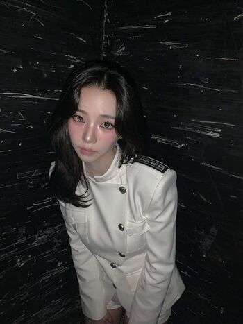 Katarinabluu  page leaked private photo uncensored HD quality