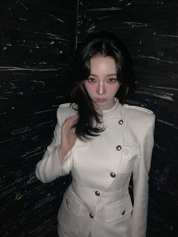 Katarinabluu  page leaked private photo uncensored HD quality