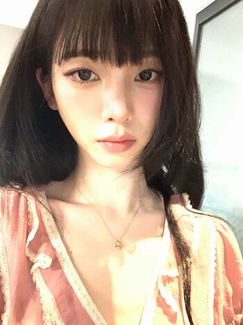 Katarinabluu  page leaked private photo uncensored HD quality