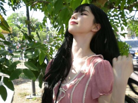 Katarinabluu  page leaked private photo uncensored HD quality