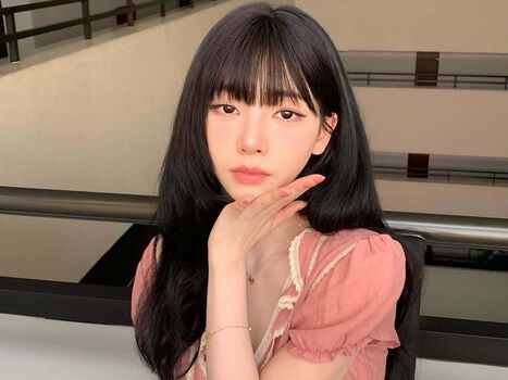 Katarinabluu  page leaked private photo uncensored HD quality