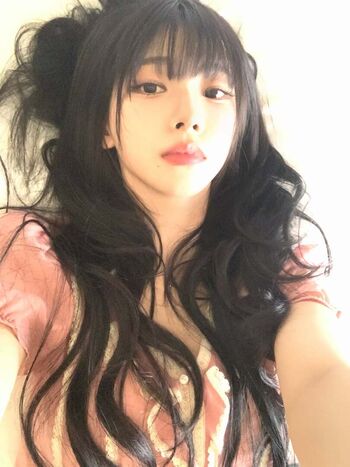 Katarinabluu  page leaked private photo uncensored HD quality