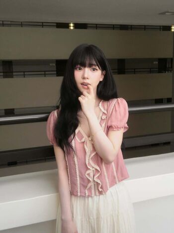 Katarinabluu  page leaked private photo uncensored HD quality