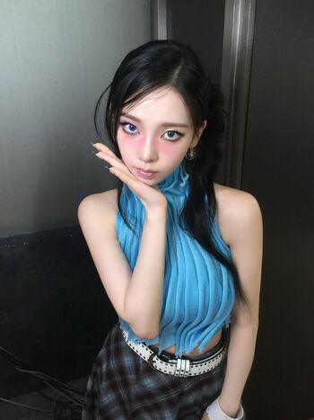 Katarinabluu  page leaked private photo uncensored HD quality