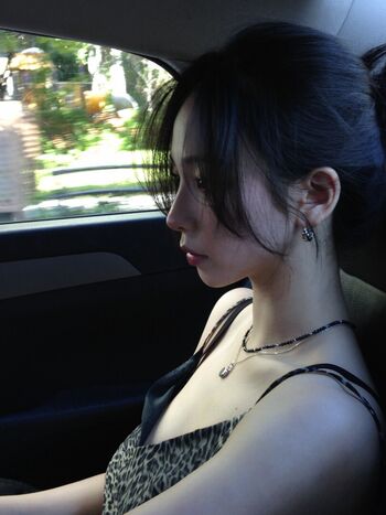 Katarinabluu  page leaked private photo uncensored HD quality