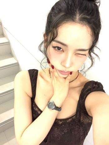 Katarinabluu  page leaked private photo uncensored HD quality