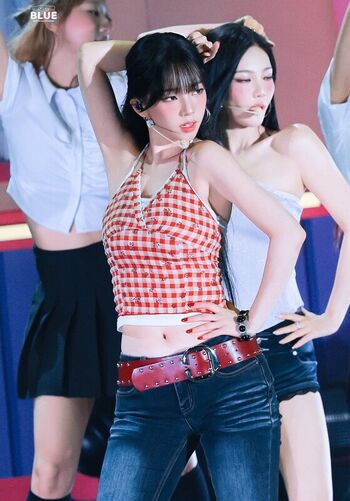 Katarinabluu  page leaked private photo uncensored HD quality