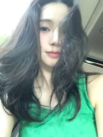 Katarinabluu  page leaked private photo uncensored HD quality