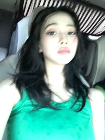 Katarinabluu  page leaked private photo uncensored HD quality