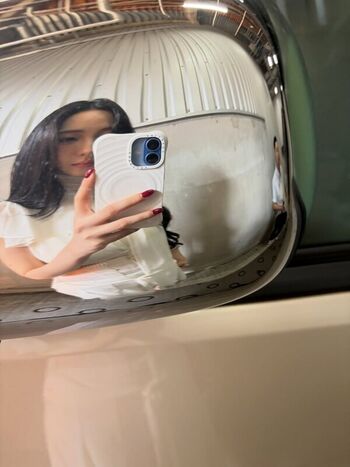 Katarinabluu  page leaked private photo uncensored HD quality