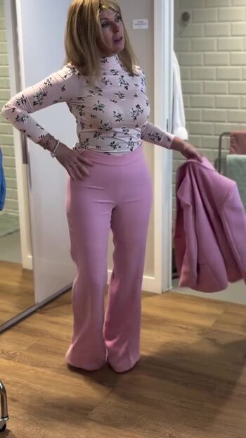 Kate garraway page leaked private photo uncensored HD quality