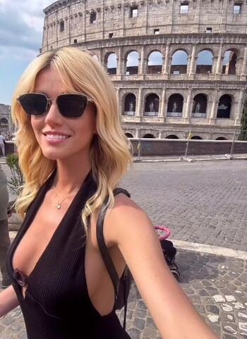 Katherine mcnamara page leaked private photo uncensored HD quality