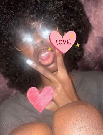 Kikiolaola leaked private photo uncensored HD quality