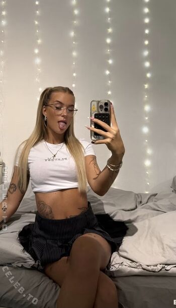 Kim lxv leaked private photo uncensored HD quality