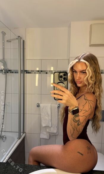 Kim lxv leaked private photo uncensored HD quality