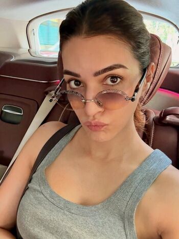 Kriti sanon leaked private photo uncensored HD quality