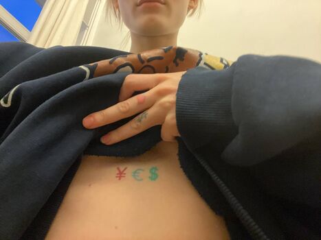 Ksenkanesesh leaked private photo uncensored HD quality