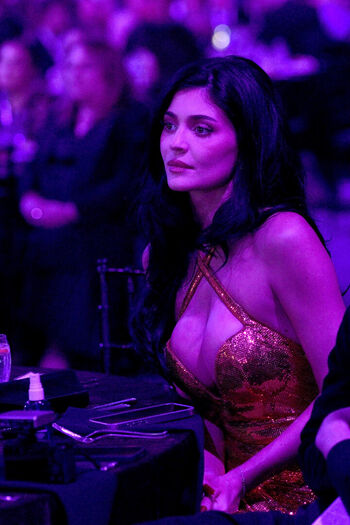 Kylie jenner  page leaked private photo uncensored HD quality