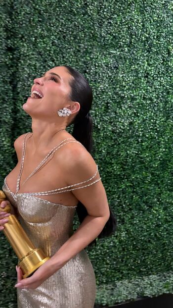 Kylie jenner  page leaked private photo uncensored HD quality