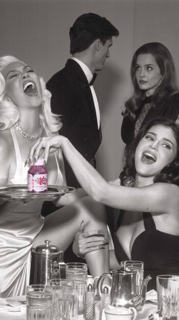 Kylie jenner  page leaked private photo uncensored HD quality