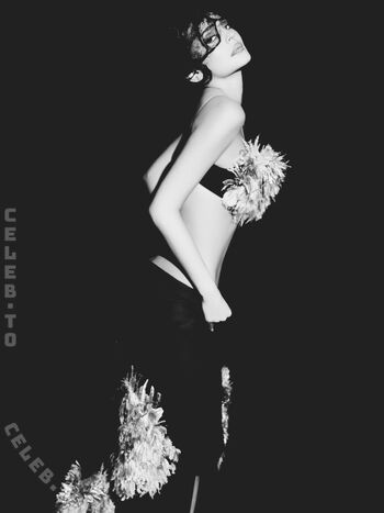 Kylie jenner  page leaked private photo uncensored HD quality