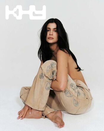 Kylie jenner leaked private photo uncensored HD quality