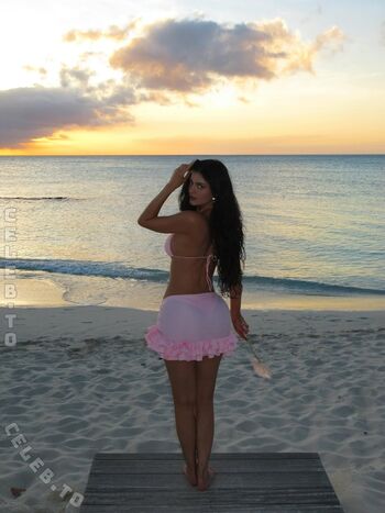 Kylie jenner  page leaked private photo uncensored HD quality
