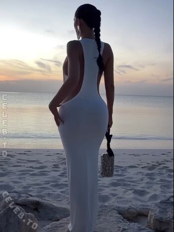 Kylie jenner  page leaked private photo uncensored HD quality