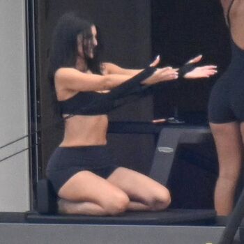 Kylie jenner  page leaked private photo uncensored HD quality