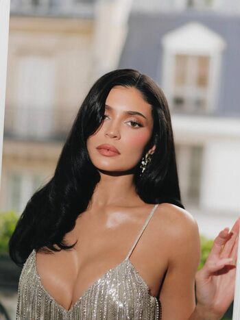 Kylie jenner  page leaked private photo uncensored HD quality