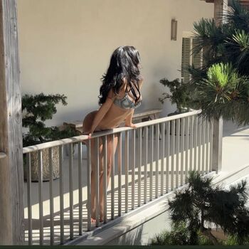 Kylie jenner  page leaked private photo uncensored HD quality