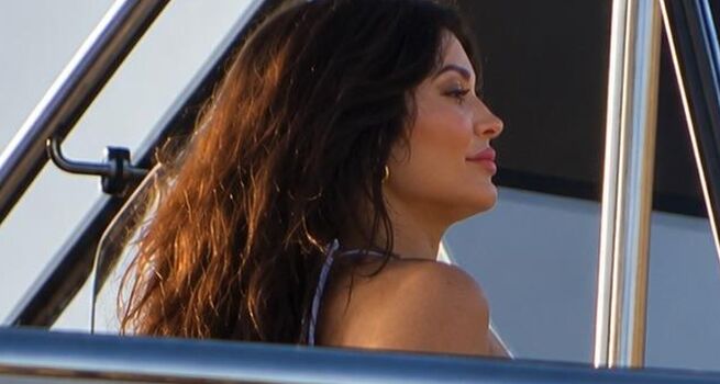Kylie jenner  page leaked private photo uncensored HD quality