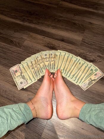 Kyliehaale  page leaked private photo uncensored HD quality