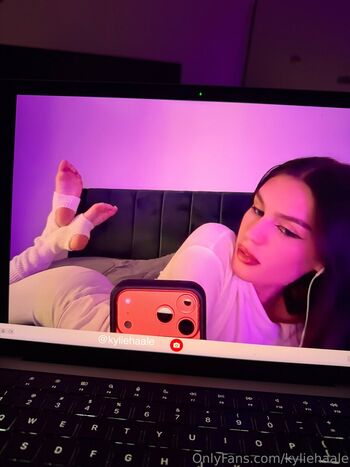 Kyliehaale  page leaked private photo uncensored HD quality