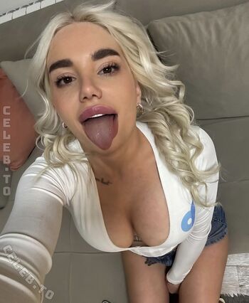La vidaa locaaa leaked private photo uncensored HD quality
