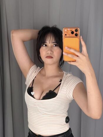 Laras kinanda putri leaked private photo uncensored HD quality