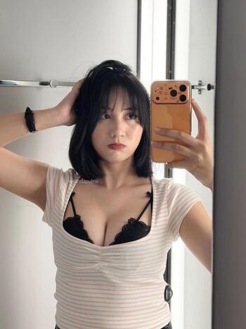 Laras kinanda putri leaked private photo uncensored HD quality