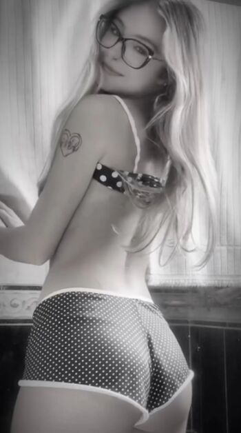 Lari chiarella leaked private photo uncensored HD quality