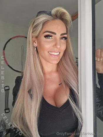 Larissa lou  page leaked private photo uncensored HD quality