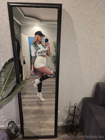 Larissa lou leaked private photo uncensored HD quality