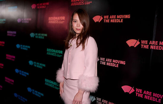 Laufey lin page leaked private photo uncensored HD quality