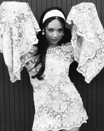 Laufey lin leaked private photo uncensored HD quality